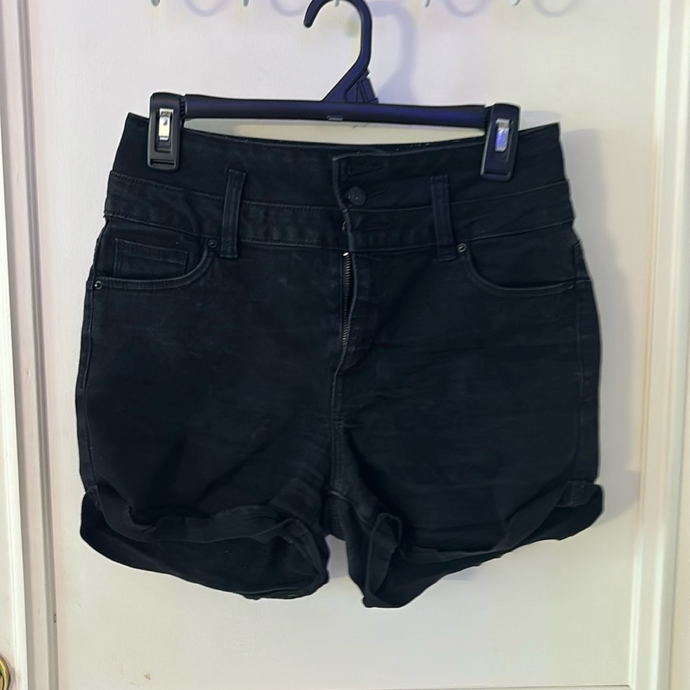 Women’s Jean shorts